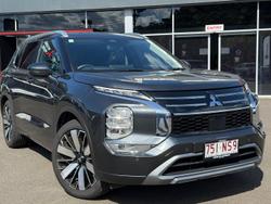 2025 Mitsubishi Outlander Exceed