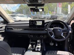 2025 Mitsubishi Outlander Exceed