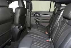 2025 Isuzu MU-X LS-T