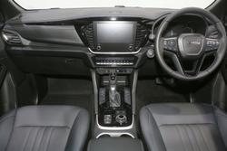 2025 Isuzu MU-X LS-T