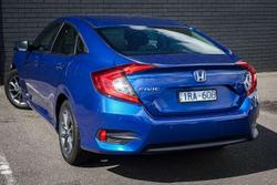 2020 Honda Civic VTi-S