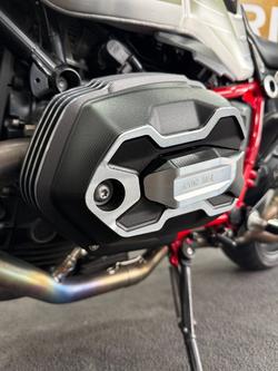 BMW Motorrad BMW R NINET 0D Man Opt 719 Night Black/Aluminum