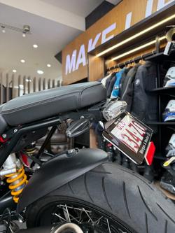 BMW Motorrad BMW R NINET 0D Man Opt 719 Night Black/Aluminum