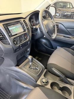 2021 Mitsubishi Triton GLX