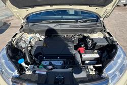 2023 Suzuki Vitara LY Series II Ivy/Black (A9N)