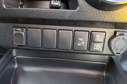 2020 Toyota Hilux SR