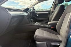 2022 Volkswagen Passat 140TSI Business