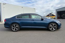 2022 Volkswagen Passat 140TSI Business