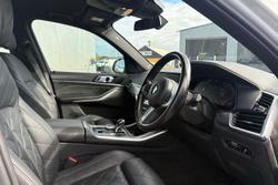 2023 BMW X5 xDrive40i M Sport