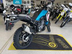 2025 CFMOTO 450 MT BLUE