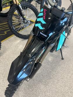 2025 Surron HYPER BEE BLUE