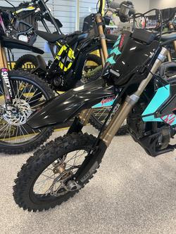 2025 Surron HYPER BEE BLUE