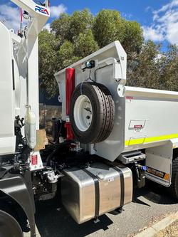 2025 Isuzu F Series FXZ 260-355 AT R45