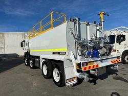 2025 Isuzu Fyh 300-350