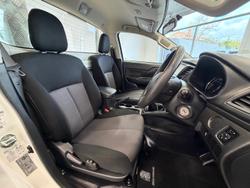 2024 Mitsubishi Triton GLX