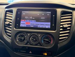 2024 Mitsubishi Triton GLX