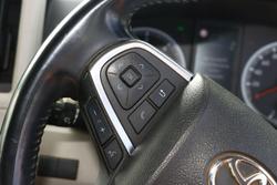2022 Toyota Hiace Commuter