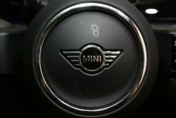 2021 MINI Hatch Cooper Classic