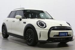 2021 MINI Hatch Cooper Classic