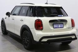 2021 MINI Hatch Cooper Classic