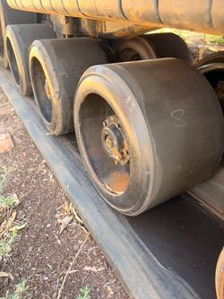 2017 Challenger 875E