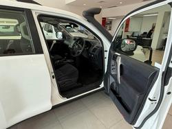 2023 Toyota Prado DSL WGN AT GX