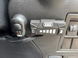 2025 Toyota Hilux 4x4 2.8L Dsl E/C/C 6MT SR