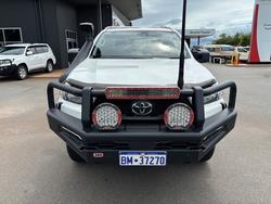 2025 Toyota Hilux 4x4 2.8L Dsl E/C/C 6MT SR