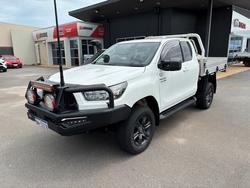 2025 Toyota Hilux 4x4 2.8L Dsl E/C/C 6MT SR