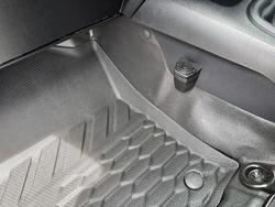 2025 Toyota Hilux 4x4 2.8L Dsl E/C/C 6MT SR