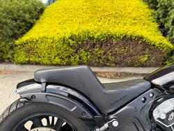 2022 Indian SCOUT BOBBER BLACK METALLIC