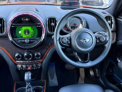 2017 MINI Countryman Cooper F60 Chestnut