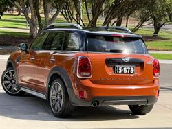 2017 MINI Countryman Cooper F60 Chestnut