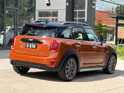 2017 MINI Countryman Cooper F60 Chestnut