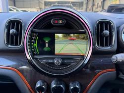 2017 MINI Countryman Cooper F60 Chestnut