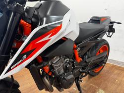 2021 Ktm 890 DUKE R ORANGE