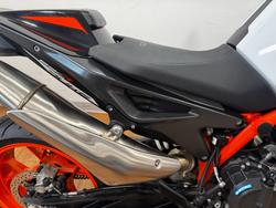 2021 Ktm 890 DUKE R ORANGE