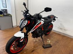 2021 Ktm 890 DUKE R ORANGE