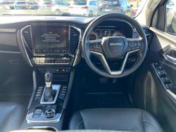 2023 Isuzu MU-X LS-T