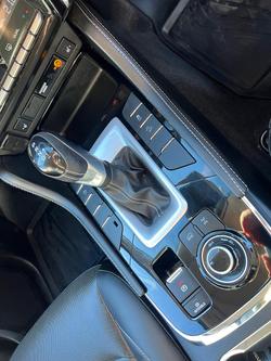 2023 Isuzu MU-X LS-T