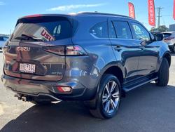 2023 Isuzu MU-X LS-T