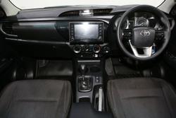 2021 Toyota Hilux SR
