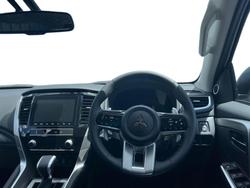 2024 Mitsubishi Pajero Sport Exceed