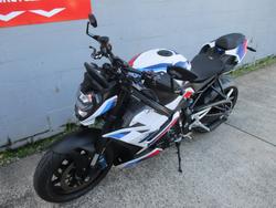 2023 BMW Motorrad M 1000 R LT WHT/RACING BLU MET/RACE RED