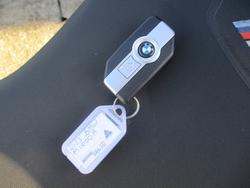 2023 BMW Motorrad M 1000 R LT WHT/RACING BLU MET/RACE RED