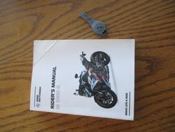 2023 BMW Motorrad M 1000 R LT WHT/RACING BLU MET/RACE RED