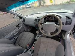 2004 Hyundai Accent GL