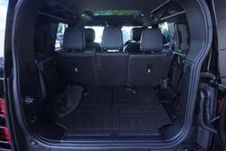 2025 Land Rover Defender 110 D350 X-Dynamic HSE