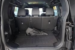 2025 Land Rover Defender 110 D350 X-Dynamic HSE