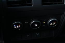 2025 Land Rover Defender 110 D350 X-Dynamic HSE